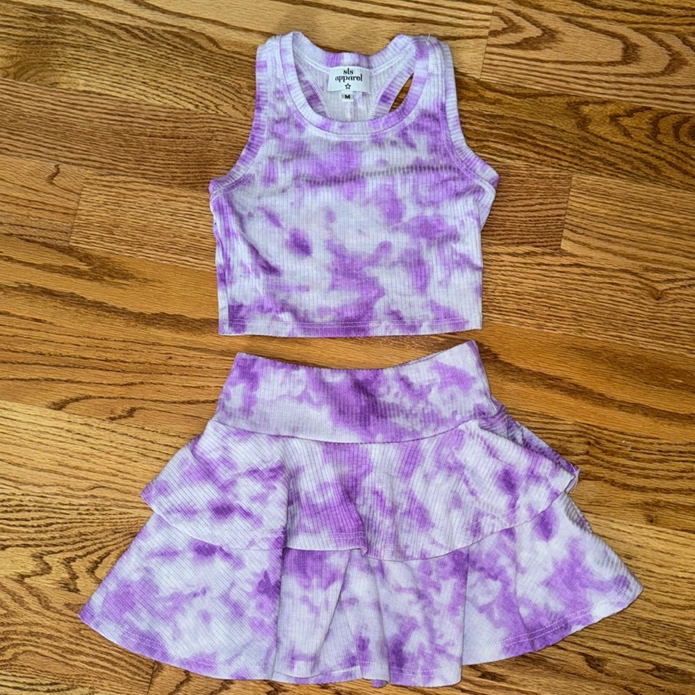 SLS Apparel skirt set size medium can be worn together or separately